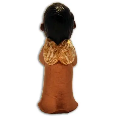 Dos du choriste brun prière : cheveux noirs, ailes d'un doré pâle