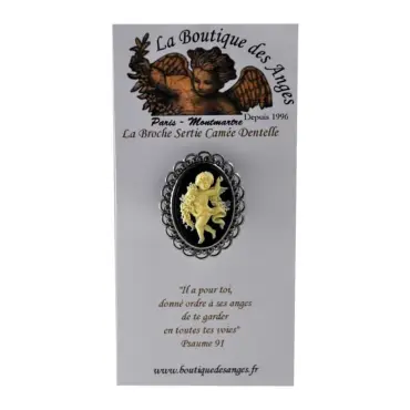 Broche dentelle noire sur son carton, avec l'adresse www.boutiquedesanges.fr