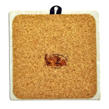 Plaque Vivaldi vue de dos, avec sa boucle de ruban foncé et le logo sépia sur fond d'aspect liège